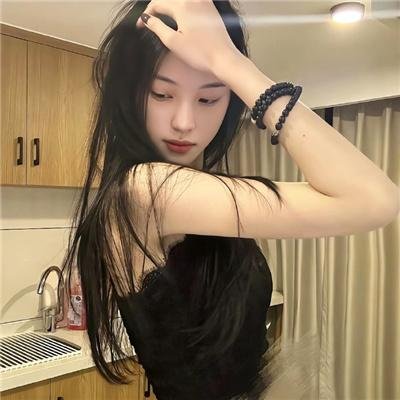 爱尼斯·格林的故事